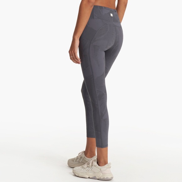 Vuori Stride Leggings Charcoal Mache - Picture 1 of 13
